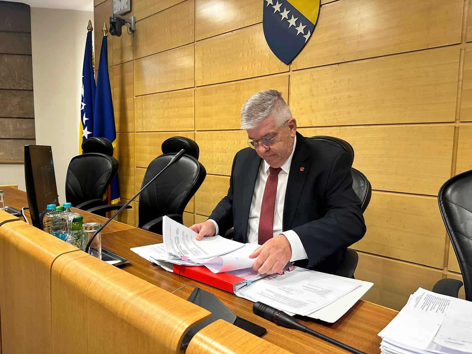 Mioković: HDZ destabilizira Federaciju, a vi birate između dva Dragana